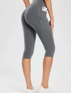 Baleaf Evergreen Cotton Pocketed Capris^Women Knee-Length