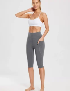Baleaf Evergreen Knee-Length Pocketed Capris^Women Knee-Length