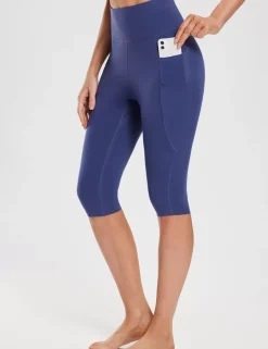 Baleaf Evergreen Knee-Length Pocketed Capris^Women Knee-Length