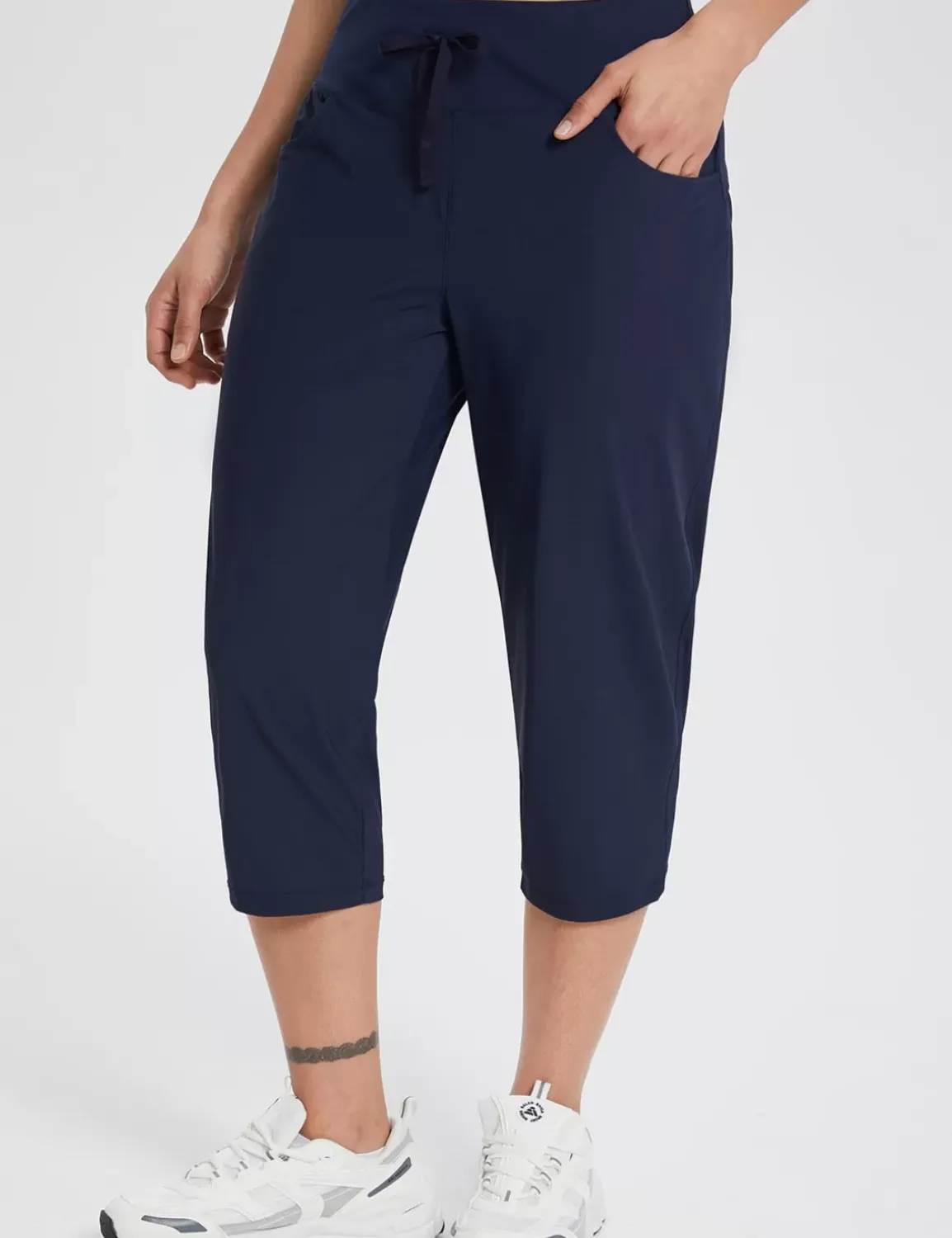 Baleaf Flyleaf Drawstring Capri (Plus Size)^Women Capris