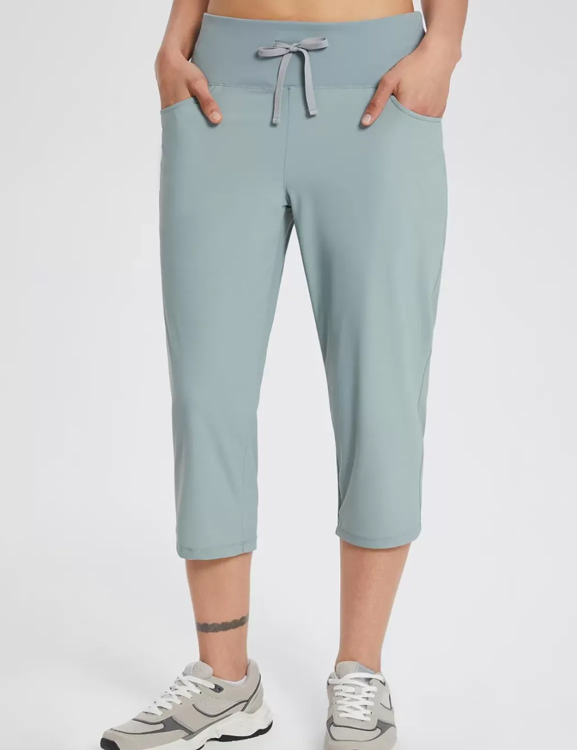 Baleaf Flyleaf Drawstring Capri (Plus Size)^Women Capris