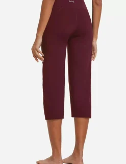 Baleaf Laureate Cropped Sweatpants^Women Capris