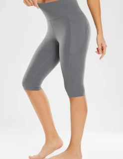 Baleaf Sweatleaf Knee-Length Pocketed Capris^Women Capris