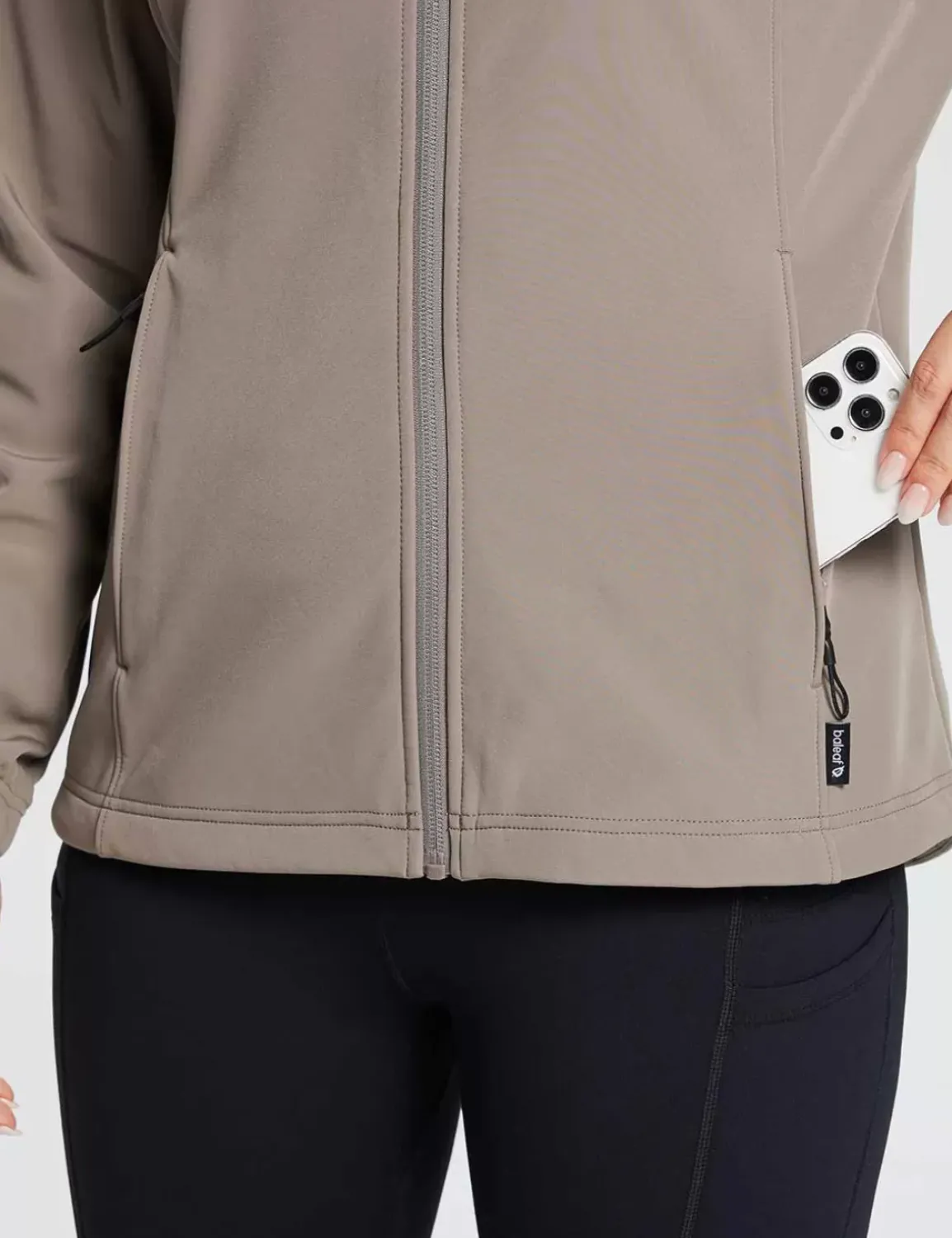 Baleaf Water-Resistant Hooded Softshell Windbreaker^Women Jerseys & Track Jackets